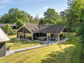 Holiday Home Elita - 1-7km from the sea by Interhome, Hals